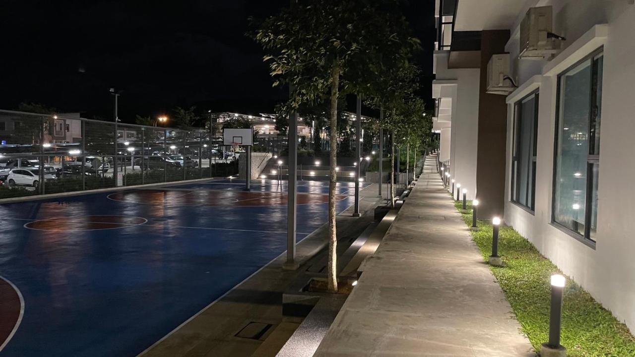 Sandakan Homestay Sea-Forest View Apartment 2R2B 海森雙景公寓 Ngoại thất bức ảnh